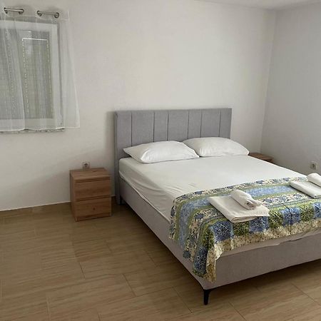Apartman Vucemil Оребич Экстерьер фото